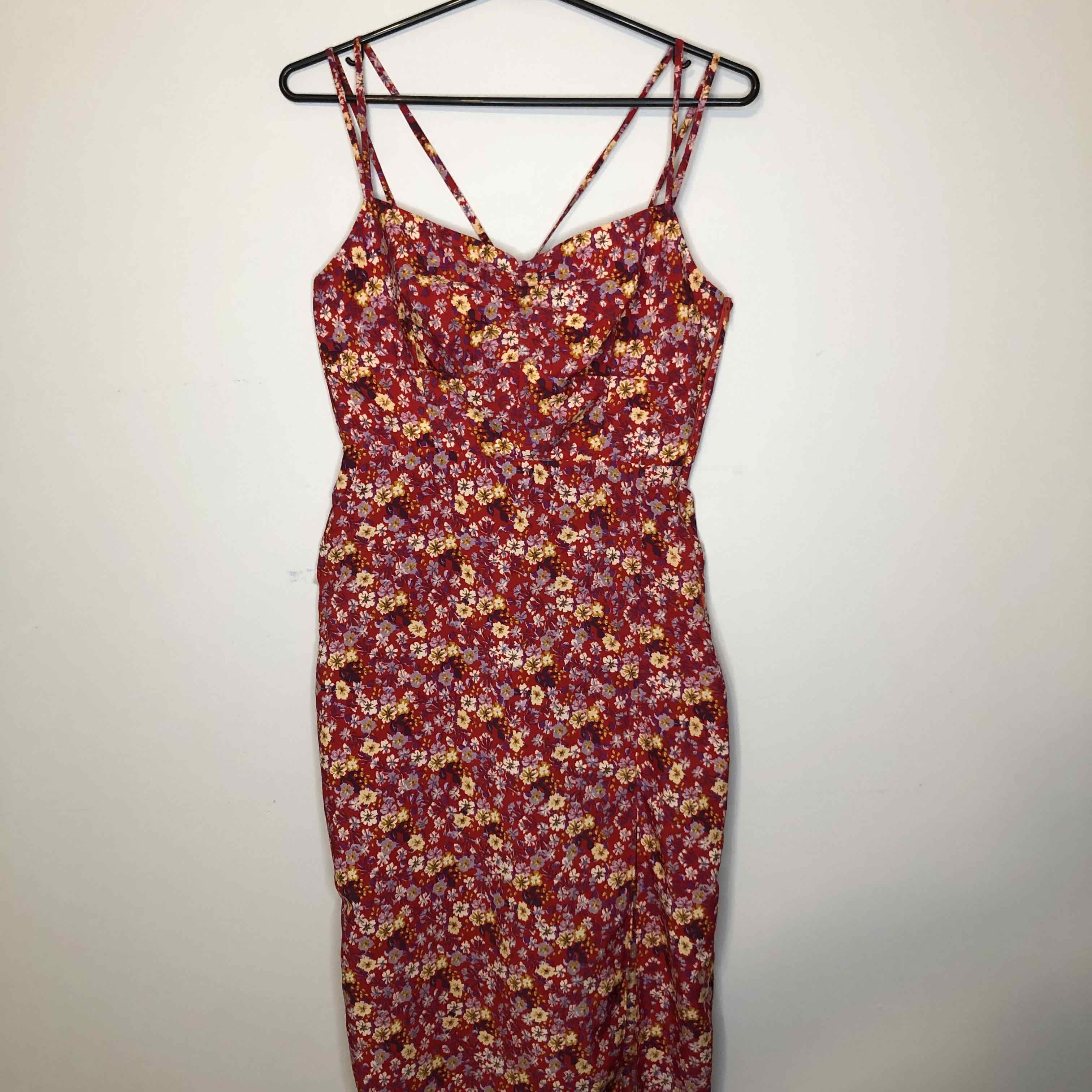 Image of red sundress.